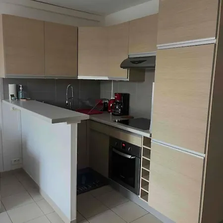 Apartment Bright - Sea View